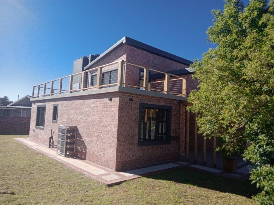 4 Bedroom Property for Sale in Aston Bay Eastern Cape